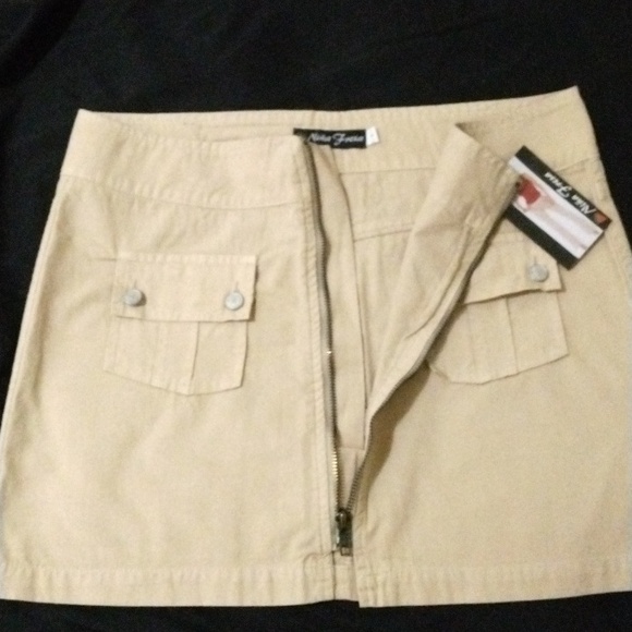 Beach mini skirt from Nina - Picture 6 of 11